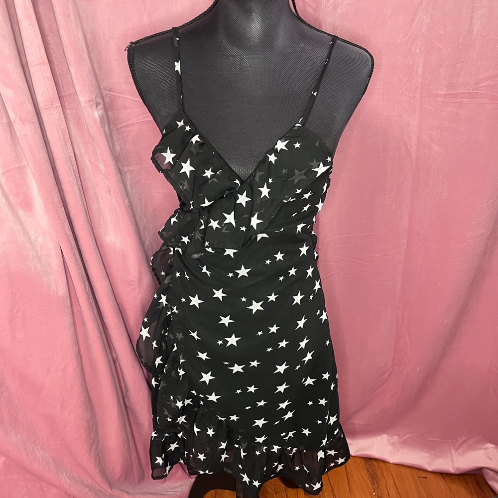 ISAWITFIRST Star Wrap Dress